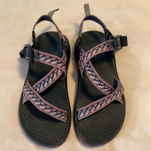 Chaco, kids size 5